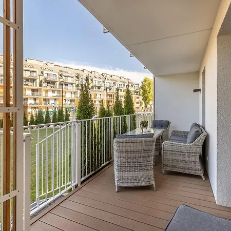 Appartement Osiedle Feniks Z Basenem & Sauna I Sala Zabaw By Renters *