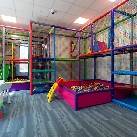 Osiedle Feniks Z Basenem & Sauna I Sala Zabaw By Renters Appartement *