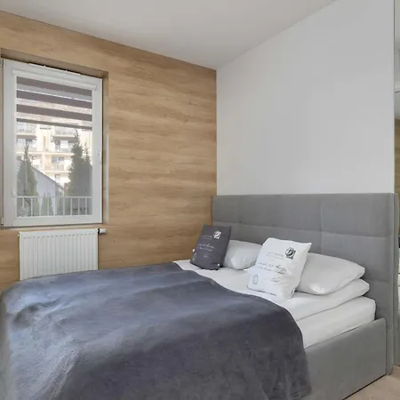 Appartement Osiedle Feniks Z Basenem & Sauna I Sala Zabaw By Renters